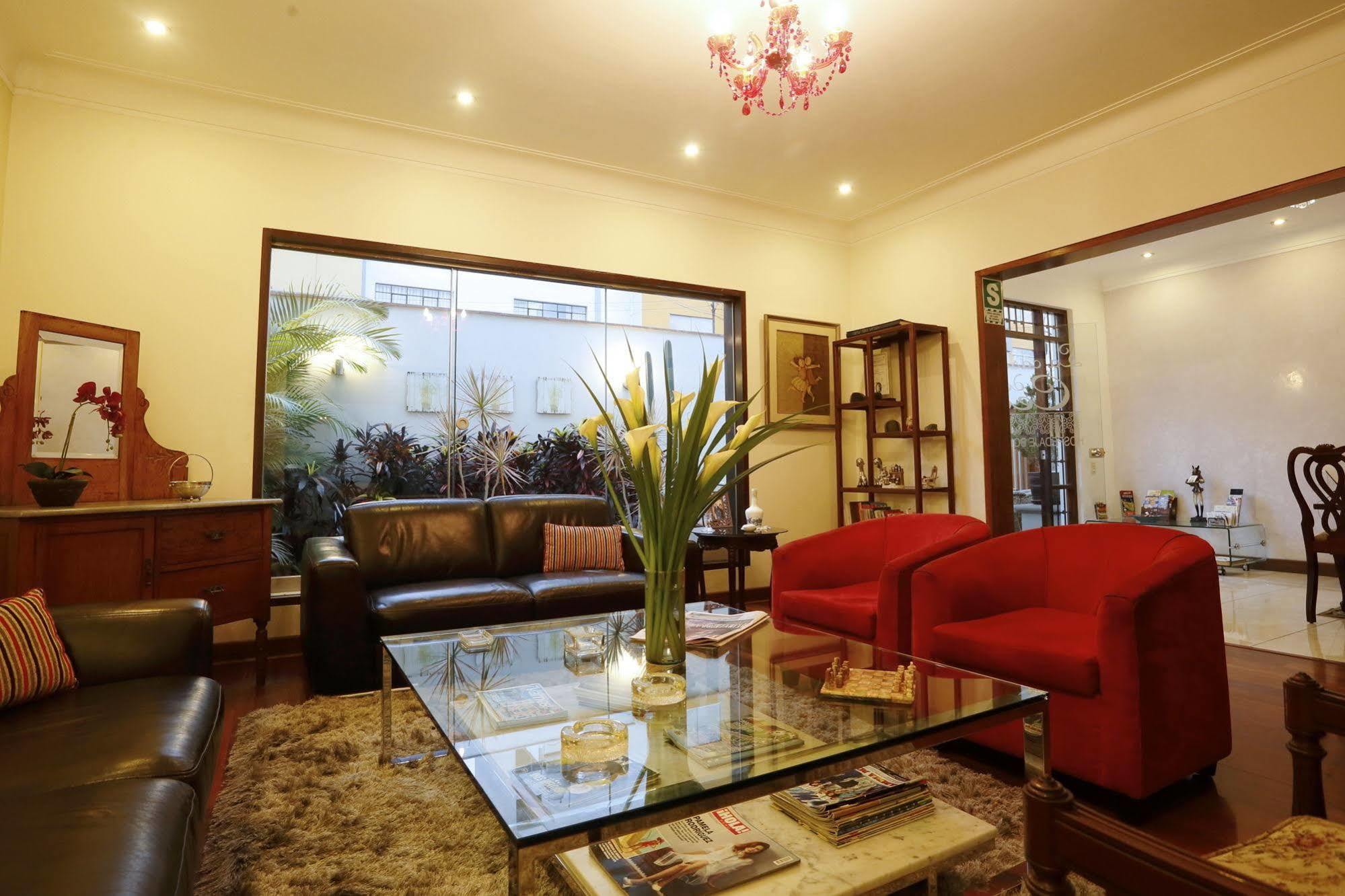 Bed & Breakfast - La Casa De Ceci Lima Kültér fotó