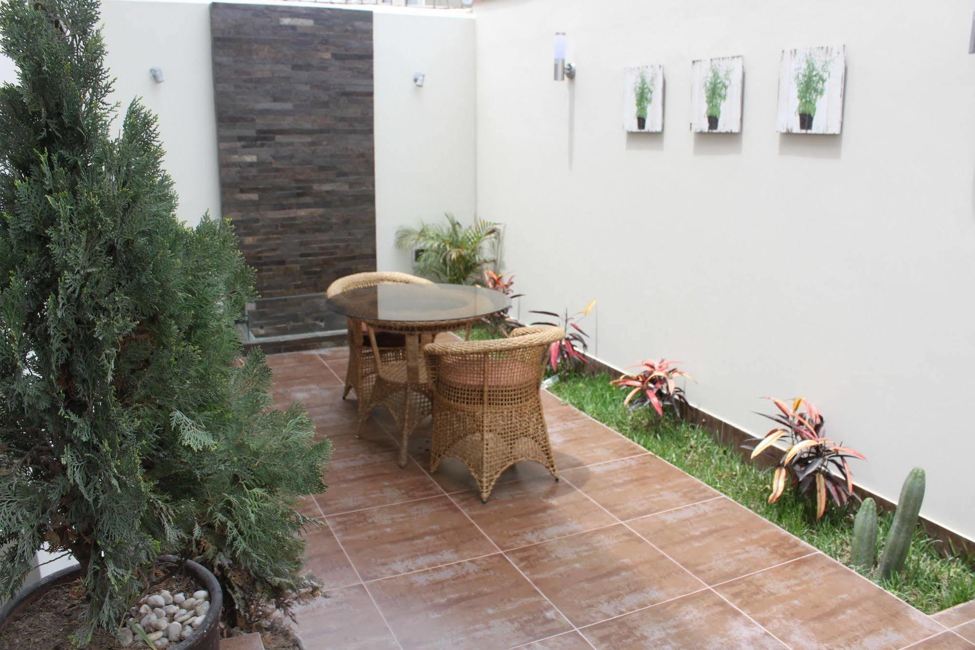 Bed & Breakfast - La Casa De Ceci Lima Kültér fotó