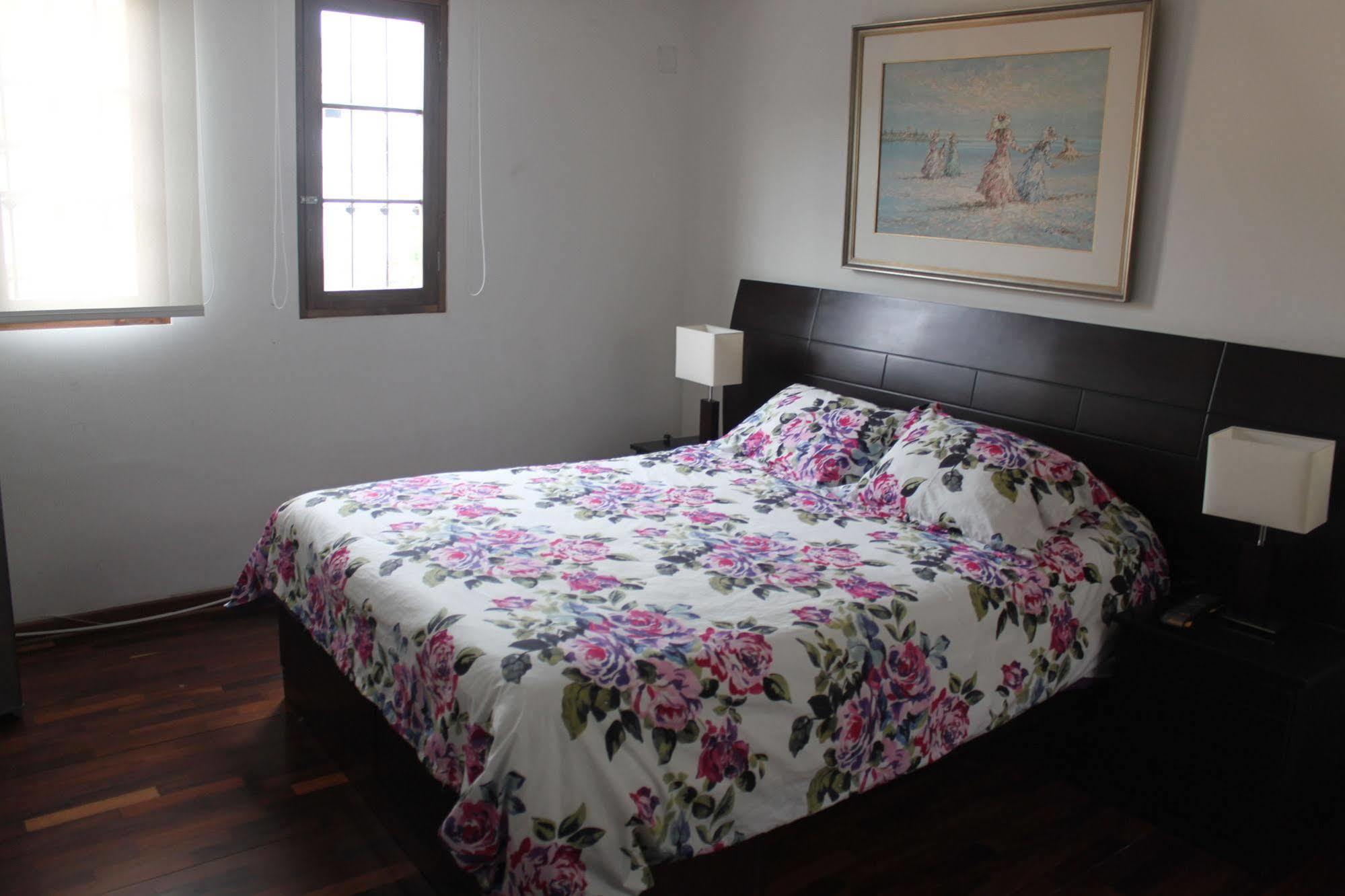 Bed & Breakfast - La Casa De Ceci Lima Kültér fotó