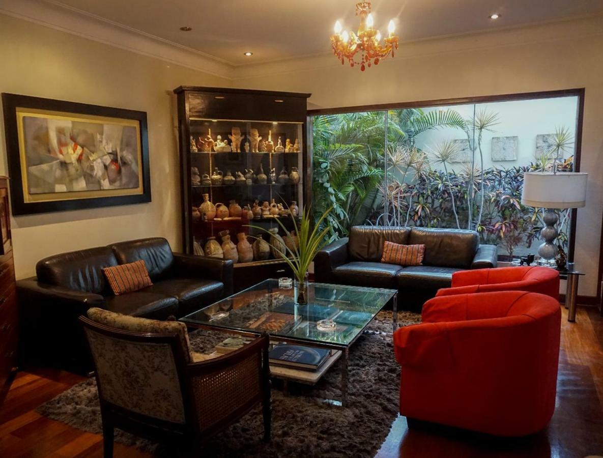 Bed & Breakfast - La Casa De Ceci Lima Kültér fotó