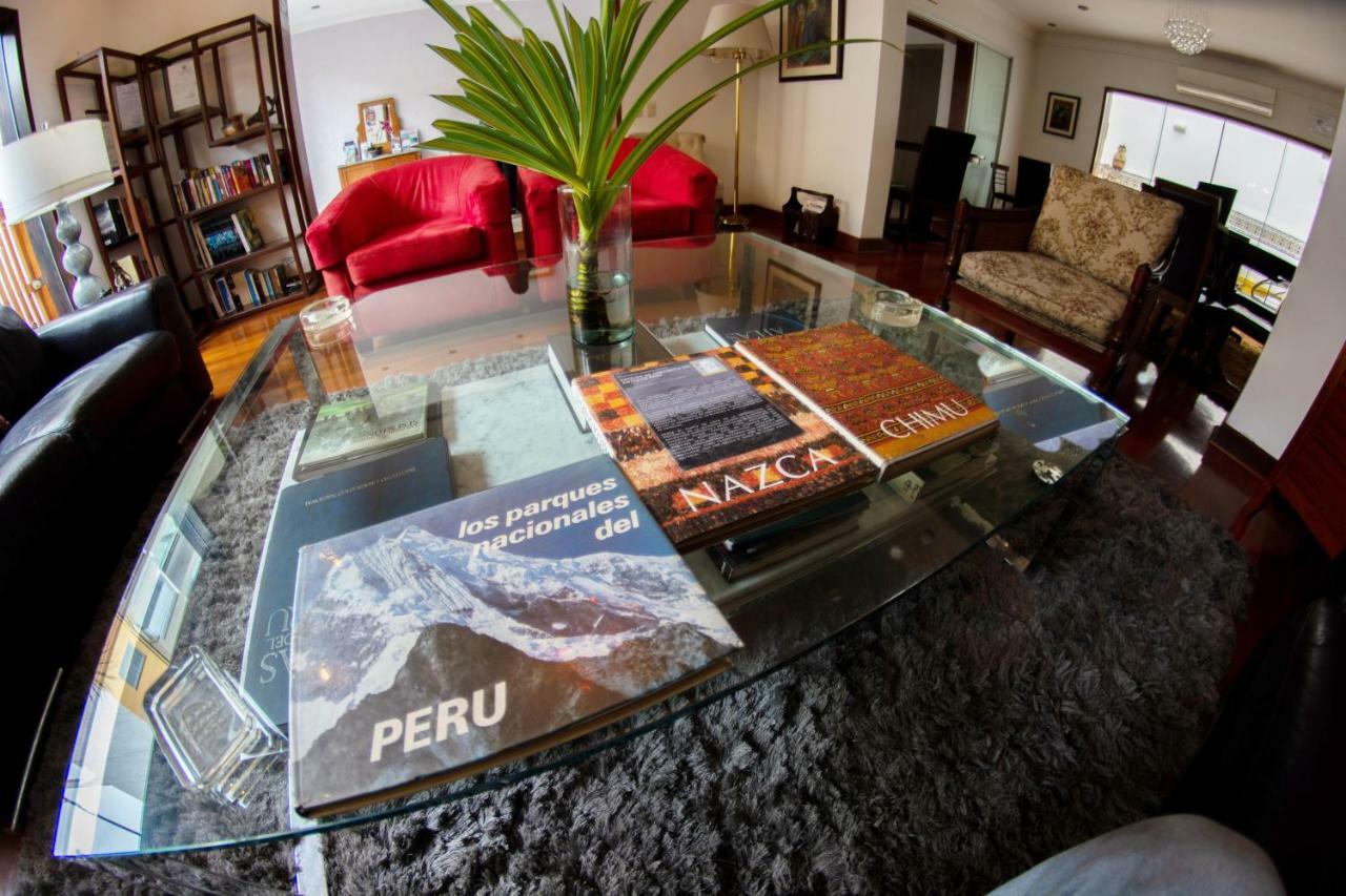 Bed & Breakfast - La Casa De Ceci Lima Kültér fotó