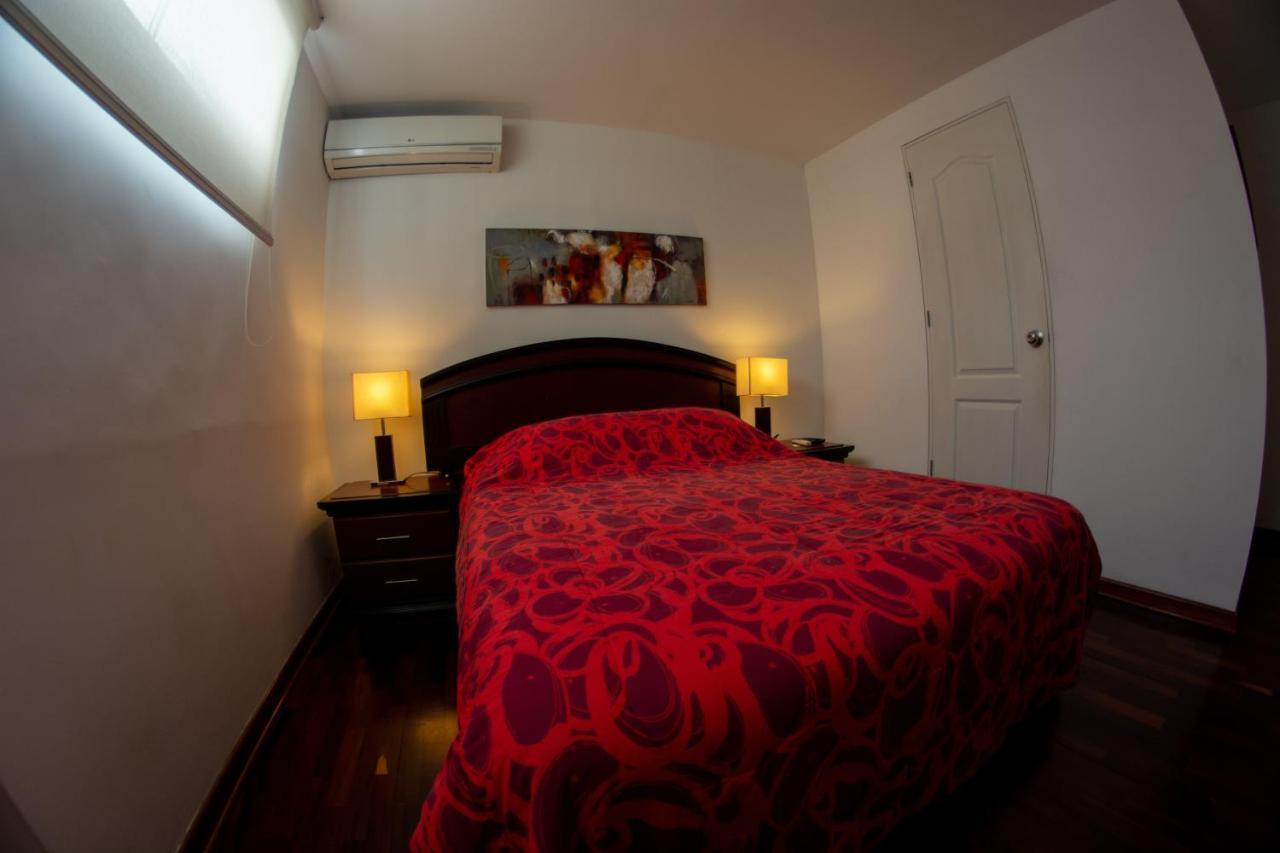 Bed & Breakfast - La Casa De Ceci Lima Kültér fotó